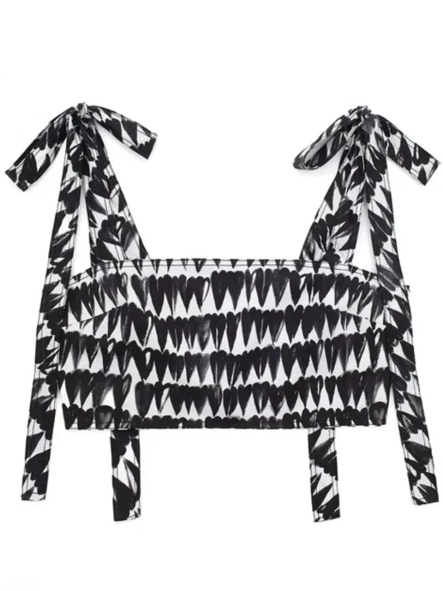 Black and white pattern top and skirt