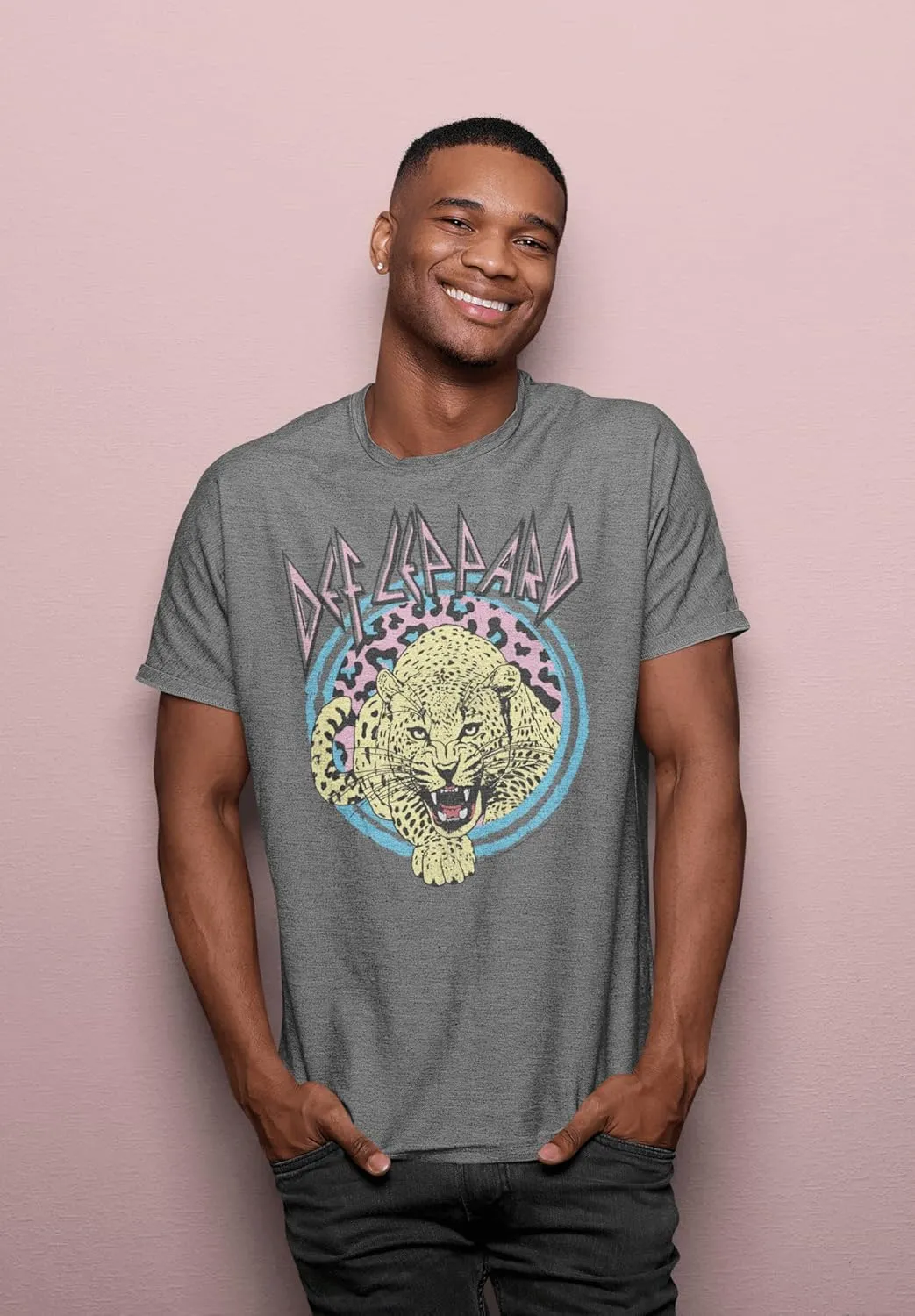 Def Leppard Rock Band Logo & Leopard Retro Style Adult Short Sleeve T Shirt Graphic Tees
