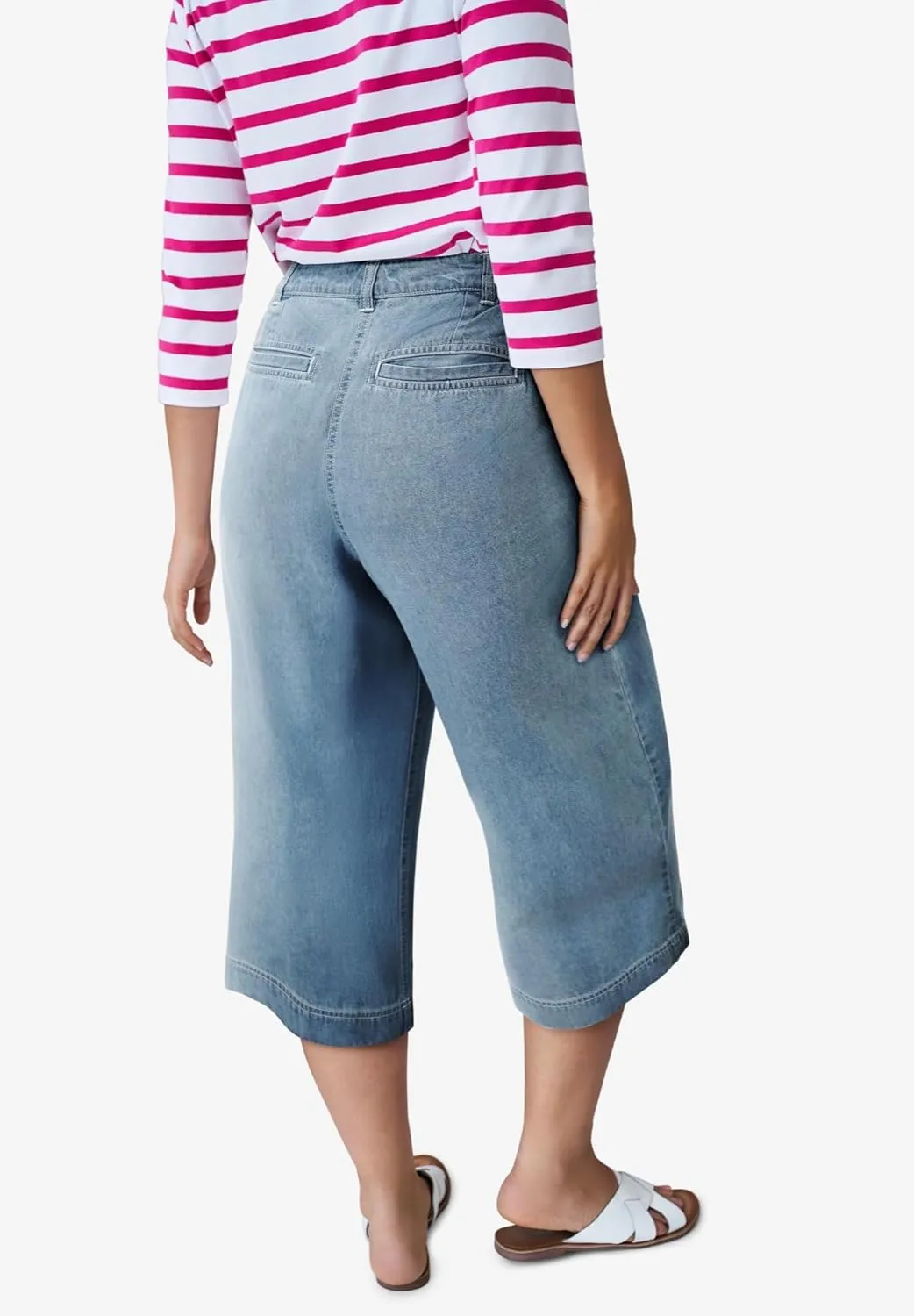 ellos Plus Size Lightweight Wide-Leg Crop Jeans