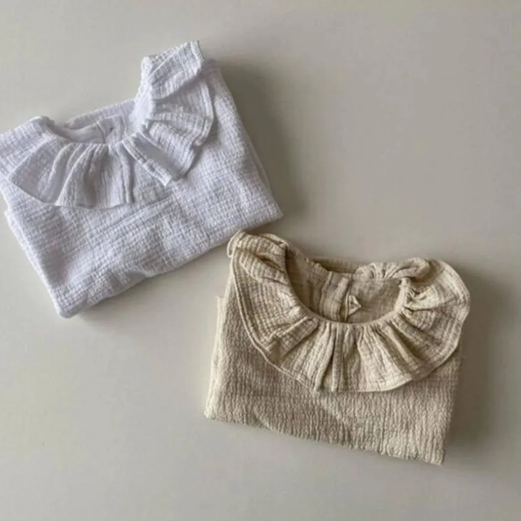 Ruffled Crew Neck Long-Sleeved Blouse