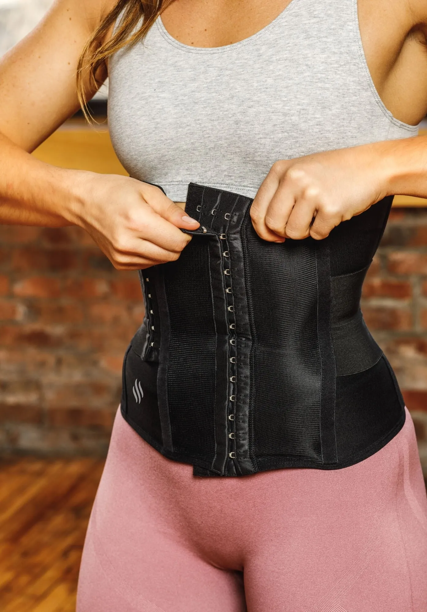 WAIST TRAINER